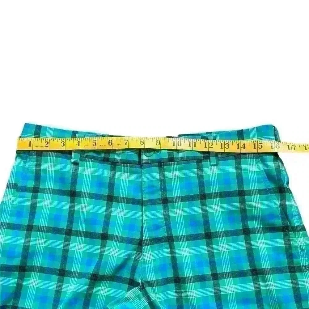 Nike Women's Golf Shorts Size 32 Dri-Fit Bermuda Green Blue Plaid EUC - Picture 8 of 13